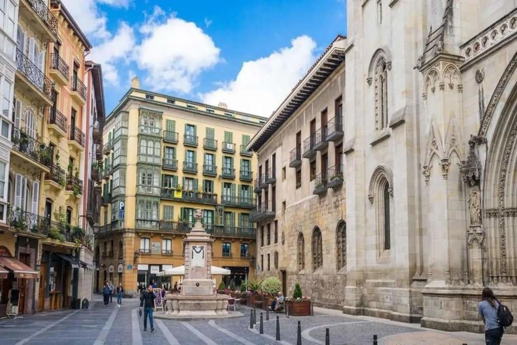 Calida Estancia Descubre La Ciudad Bilbao Zewnętrze zdjęcie